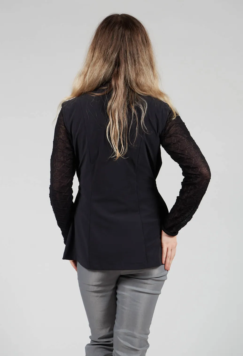 Sleeveless Tie Waist Top in Black