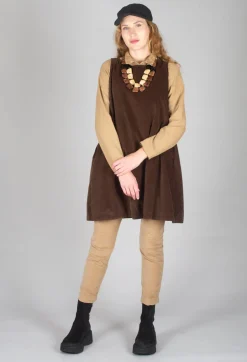 Sleeveless Tunic V in Coffee