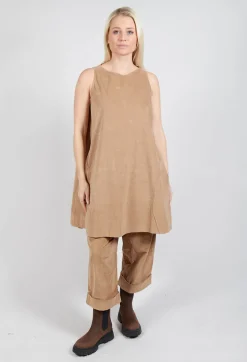 Sleeveless Tunic V in Sugar