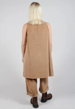Sleeveless Tunic V in Sugar