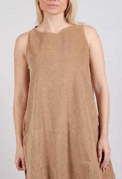 Sleeveless Tunic V in Sugar