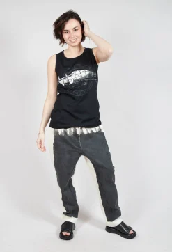 Sleeveless Vest in Black Print