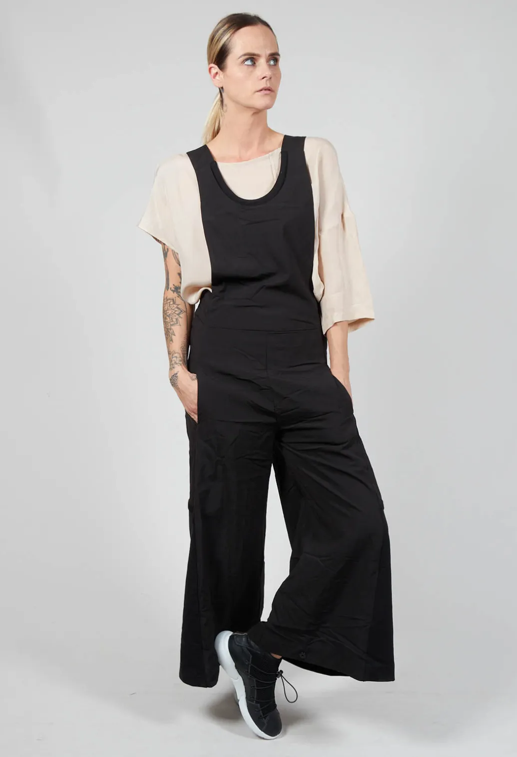 Sleeveless Wide Leg Jumpsuit in Black