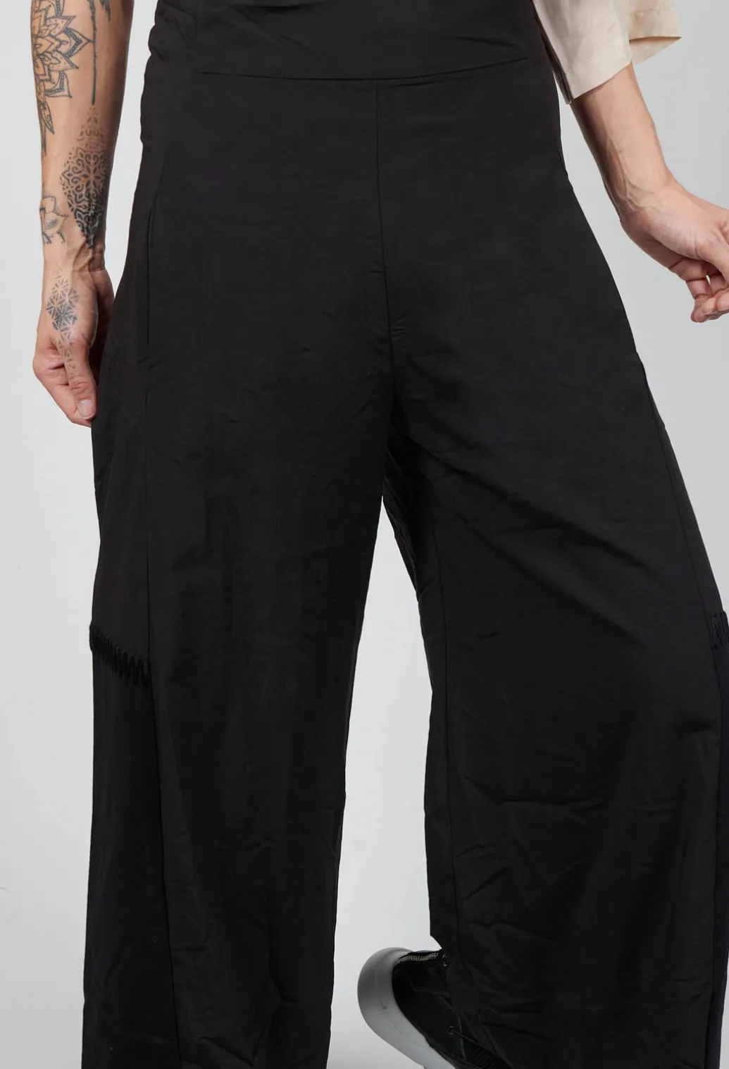 Sleeveless Wide Leg Jumpsuit in Black