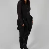 Sleeveless Zip Through Dress in Black Shiny Print