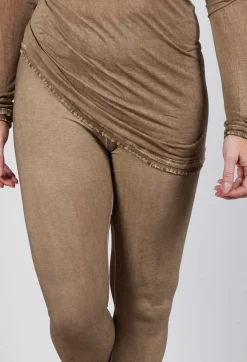 Slim Fit Leggings in Camel Cloud