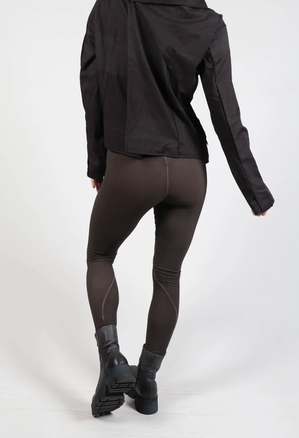 Slim Fit Leggings in Espresso Cloud