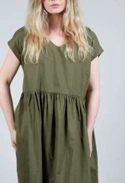 Smock Dress in Oliva