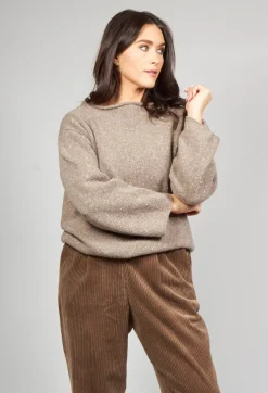 Somerset Cashmere Blend Jumper in Latte