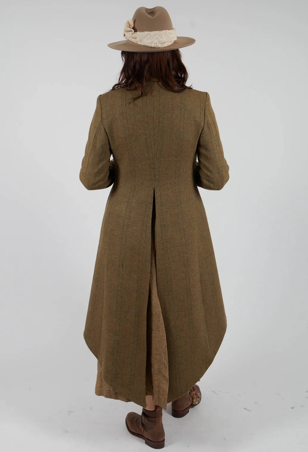Soul Embroidery Coat in Tweed