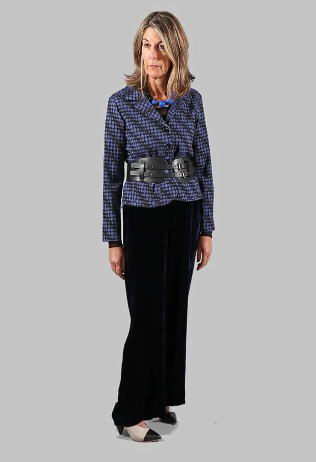 Spotty Jacquard Short Jacket with Button Front in Blueberry