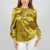Stacy Blouse with Volume Sleeves in Anthurium Canary