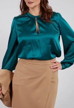 Stacydea Blouse in Myrtle