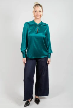 Stacydea Blouse in Myrtle
