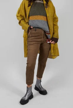 Straight Leg Cotton Trousers in Light Brown