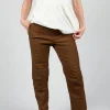 Straight Leg Trousers in Oliva