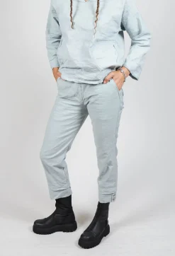 Straight Leg Trousers in Ghiaccio