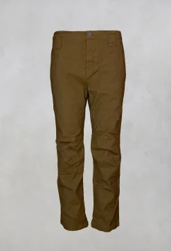 Straight Leg Trousers in Oliva
