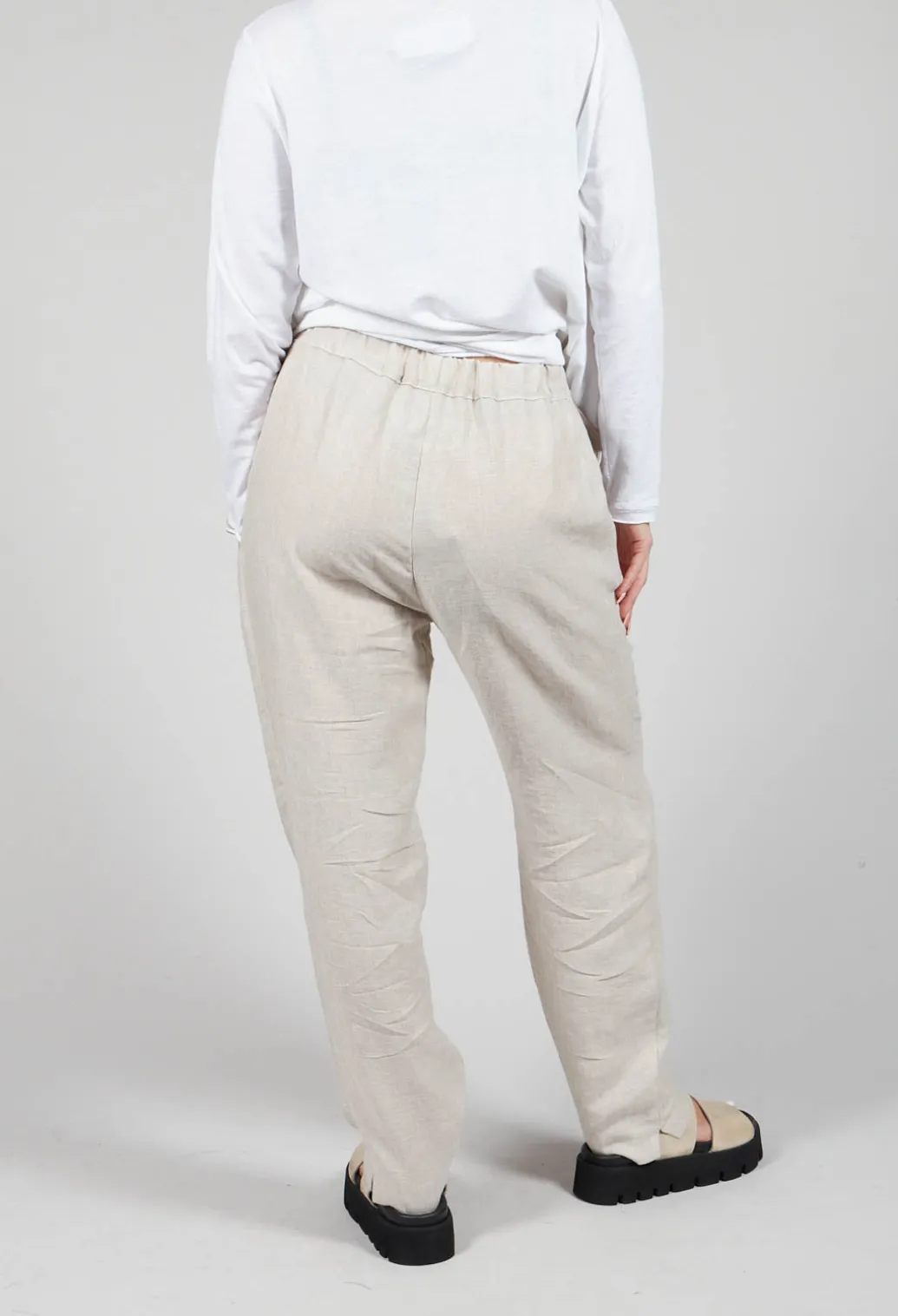 Straight Leg Trousers in Beige