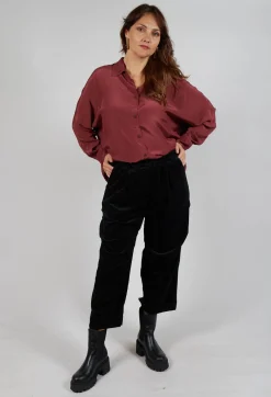 Straight Leg Trousers in Black