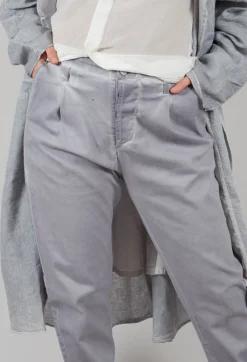Straight Leg Trousers in Grey