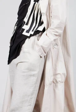 Straight Leg Trousers in Beige