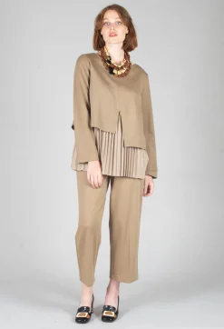Straight Leg Trousers in Camel