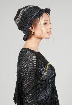 Straw Woven Hat in Original Black