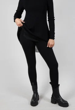 Stretch Fit Leggings in Black