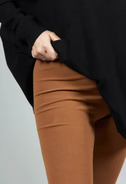 Stretch Fit Long Leggings in Tobacco