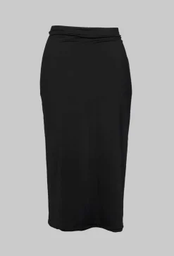 Stretch Midi Skirt in Black