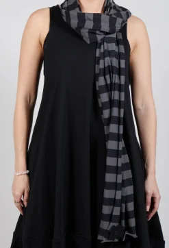 Stripe Scarf in Black and Grey