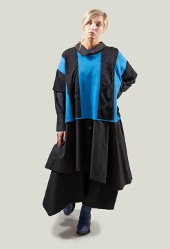 Striped Knitted Top in Black / Blue