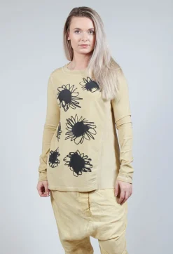 Sunflower Graphic Top in Wax Flock Cloud