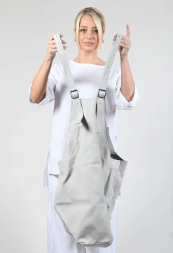 Suspender Bag in Cement