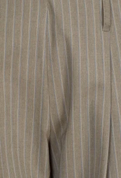 Tailored Trousers in Brown