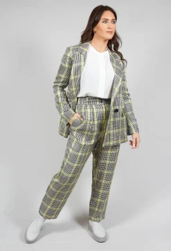 Tailored Trousers in Yellow