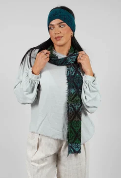 Tama Wool Scarf in Olive