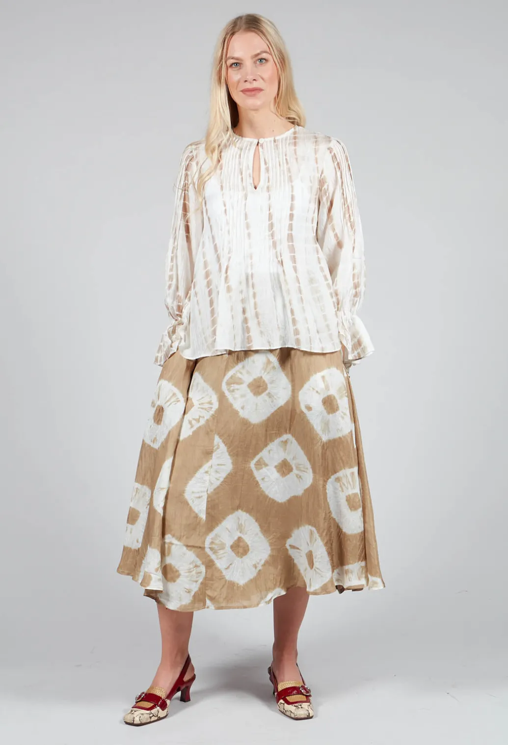 Tana Shirt in Beige and Cream