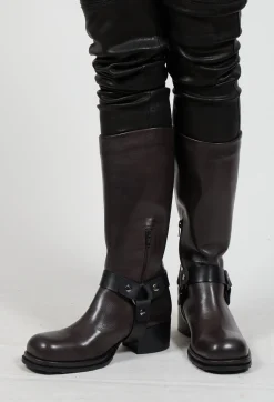 Tarantino Buckle Boot in Moro and Nero