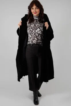 Taras Coat in Black