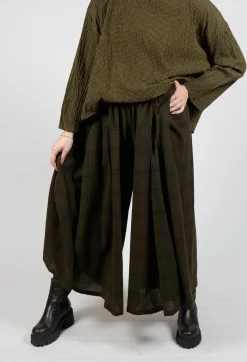 Tartan Trousers in Military Green