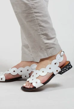 Teide Low Slingback in Black and White