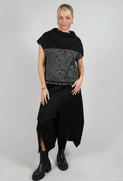 Tema Top in Black with White