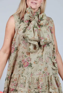 Teva Top in Almond Flowers