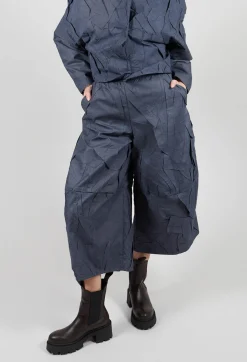 Textured Cropped Trousers in Blue