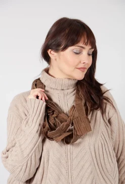 Textured Long Necklace in Ciocco