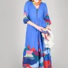 Theatral Dress in Bleu and Petr