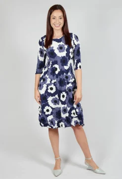 Three Quarter Sleeve Smash Dress in Indigo Flower Spot