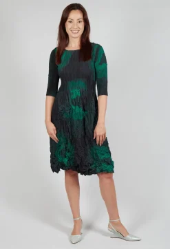 Three Quarter Sleeve Smash Dress in Forest Rose
